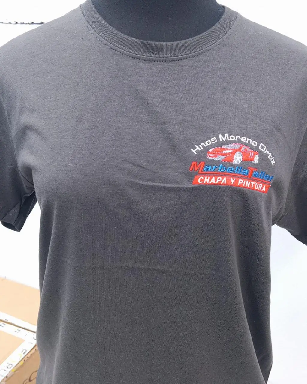 Camisetas personalizado con el logotipo de una empresa