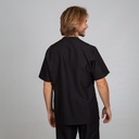 casaca-hombre-manga-corta-microfibra-boton-lateral-rectangular-hugo-612500-2