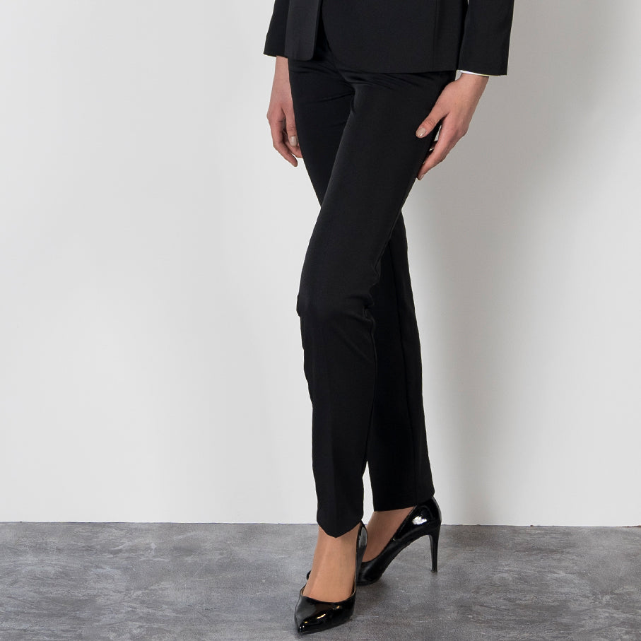 pantalon-mujer-sin-pinza-tecno-ajustado-205700-1