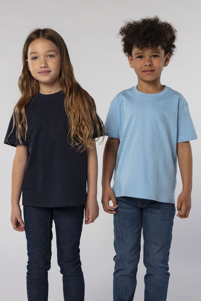 camiseta-nino-cuello-redondo-nino-11770-foto-modelo