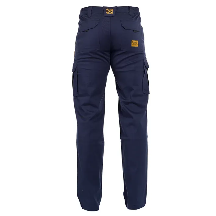 TRACK_NAVY_1.webp