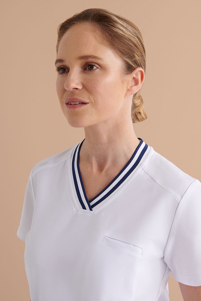 casaca-mujer-cuello-rib-en-v-bolsillos-aquila-22-24-aquila-22-24-1