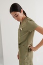 casaca-sra-cuello-pico-microfibra-elastica-bolsillos-grandes-ursa-ursa-22-24-1
