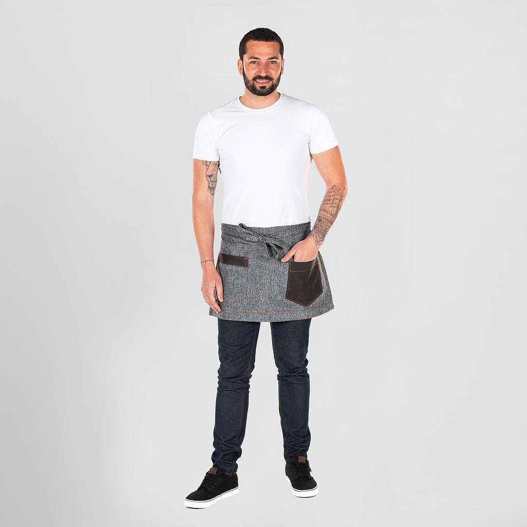 [148400-139-UD] DELANTAL CORTO 100%POLIESTER  BOLSILLO MARRON POLIPIEL 38X65 (139 GRIS MARENGO)