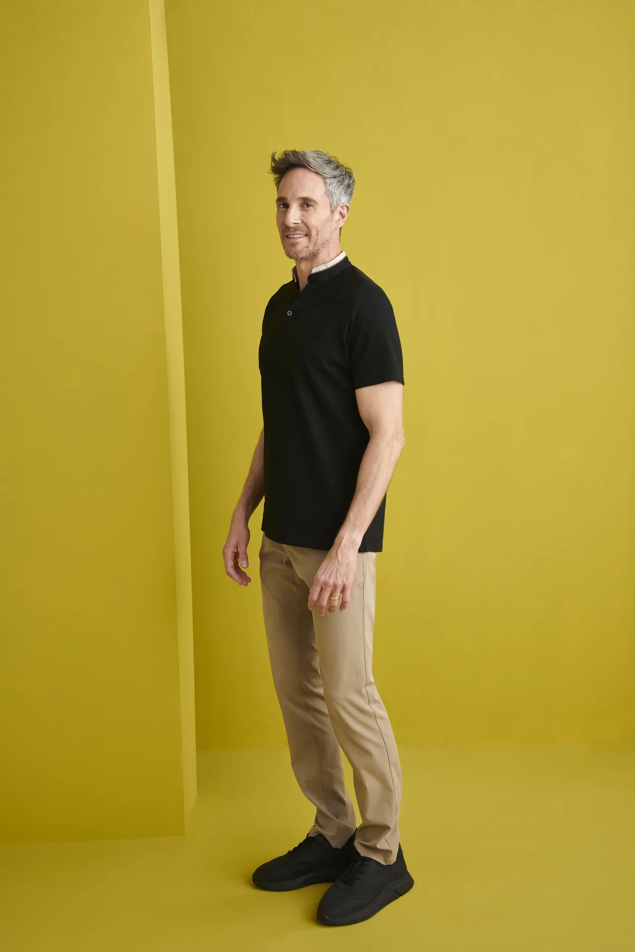 PANTALON CRO CHINO 30%ELASTICO EME70%POLI TIPO GOLF AJUSTADO 175 gramos