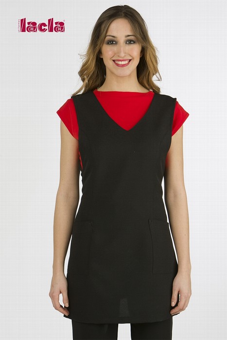 [21602100_1] ESTOLA 100% POLIESTER CUELLO PICO 1 BOLSILLO AJUSTE TRASERO (01 NEGRO)